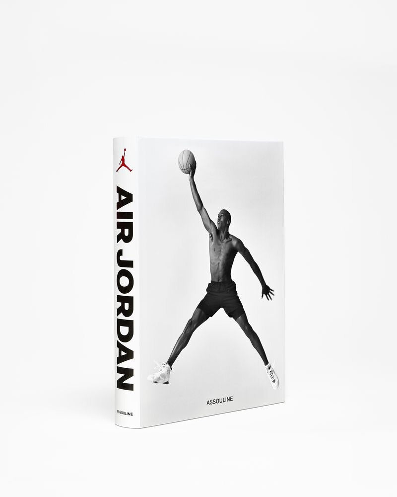 新品 ASSOULINE AIR JORDAN CLASSIC EDITION Air Jordan (Classic) by Assouline, (Hardcover) | Indigo