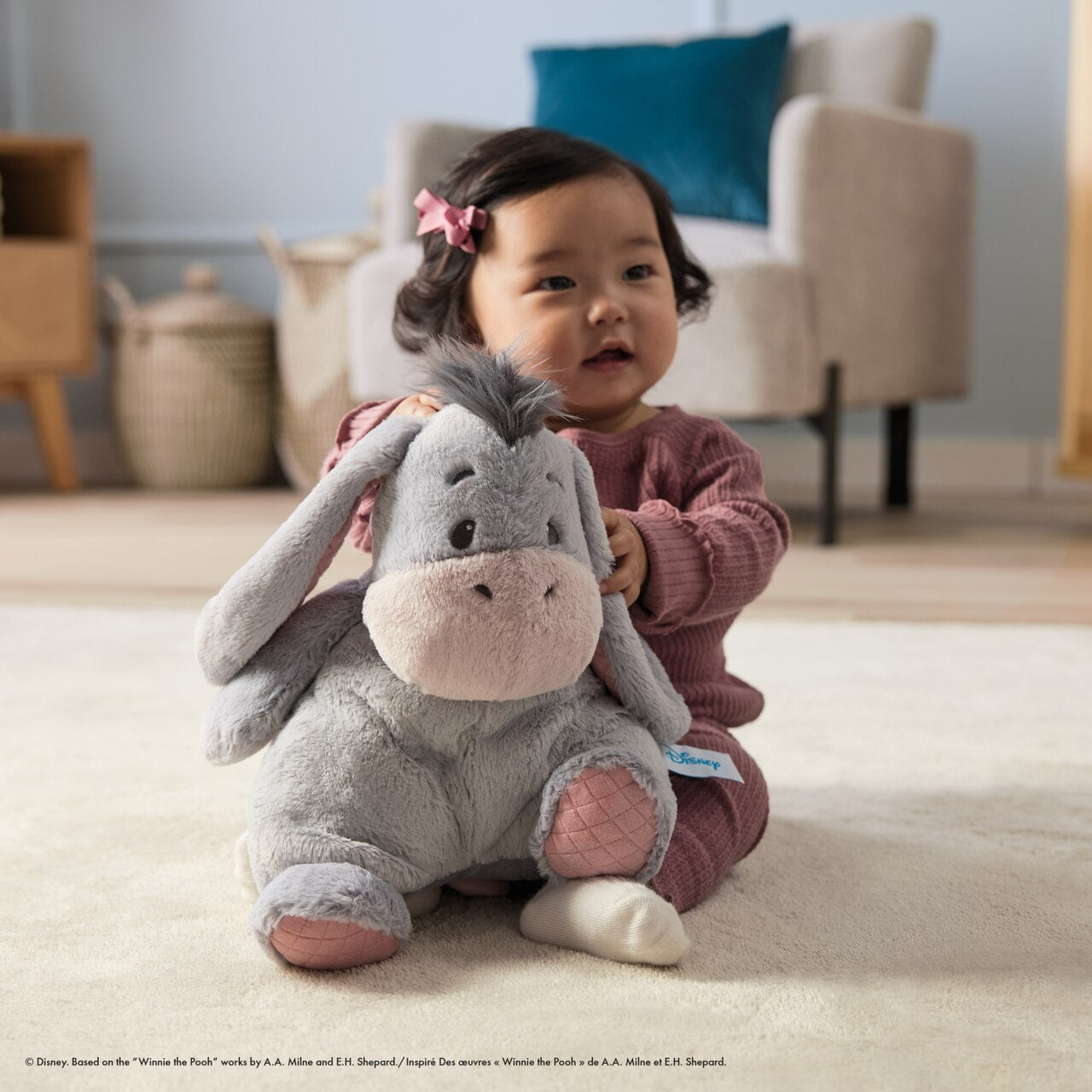 OH SO SNUGGLY EEYORE - image 1