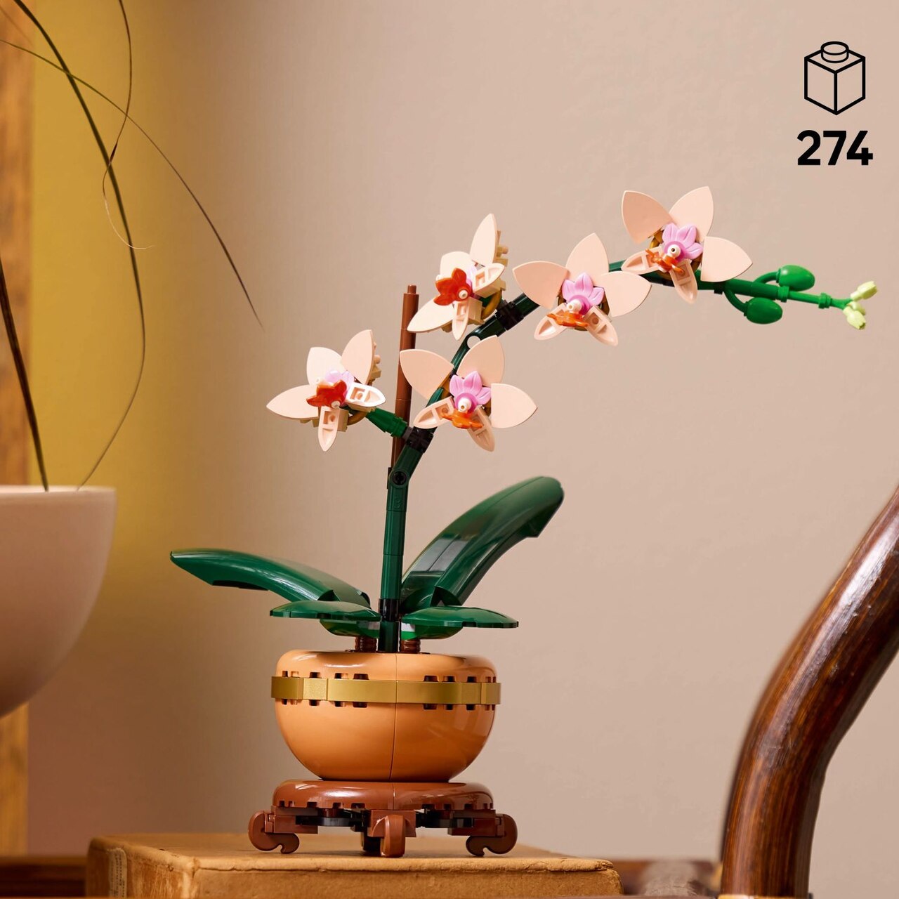 LEGO® Mini Orchid 10343 | Indigo