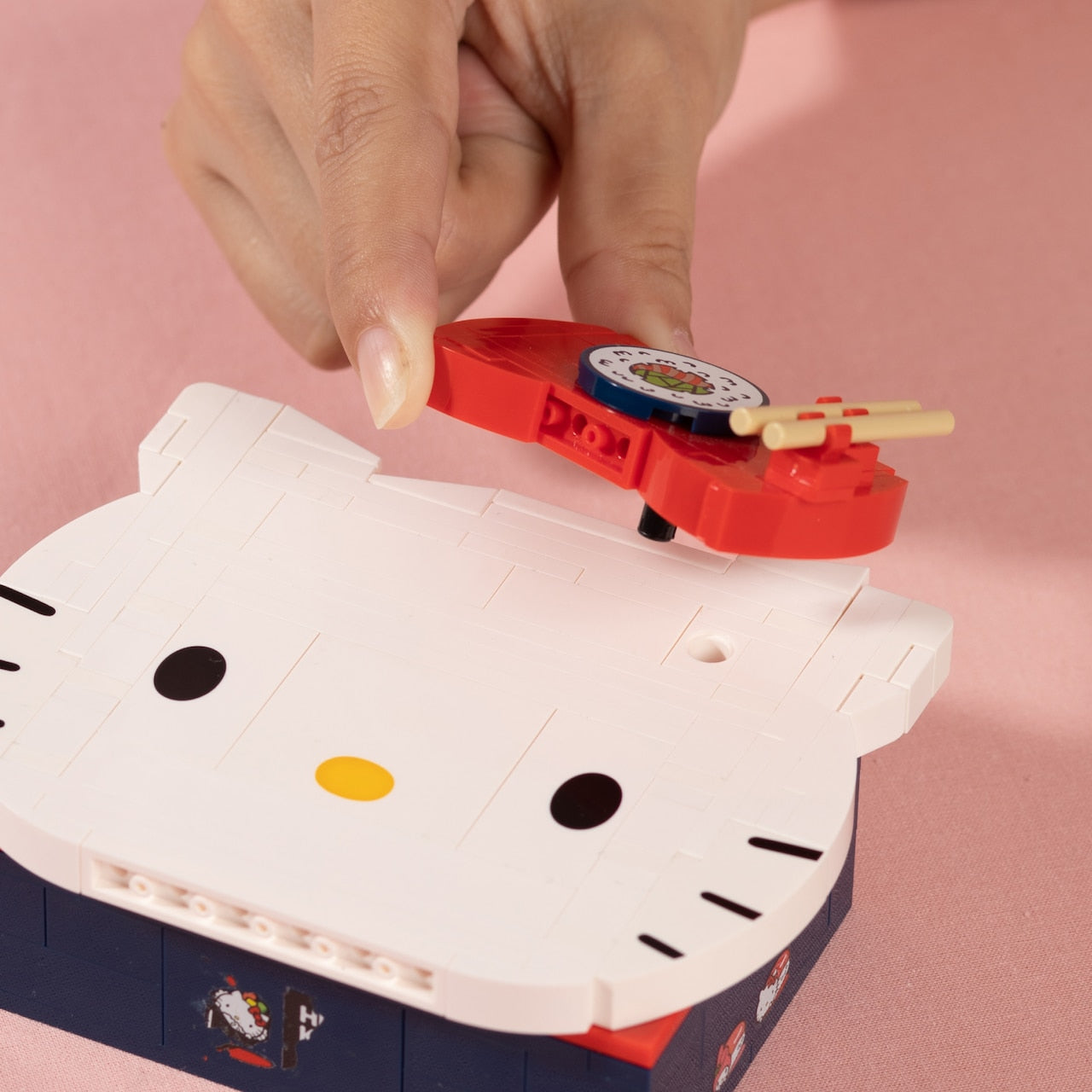 Hello Kitty Bento Box | Indigo